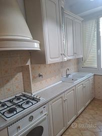 Cucina completa lineare ,lunghezza 2,70 m