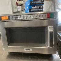 microonde Panasonic professionale