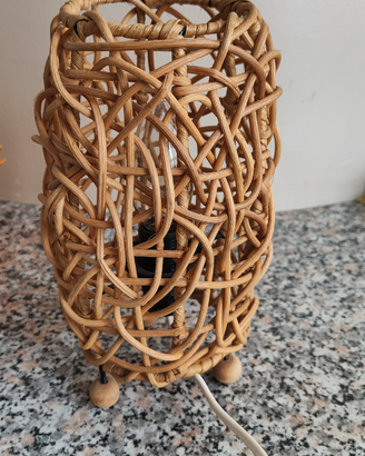 Lampada in midollino