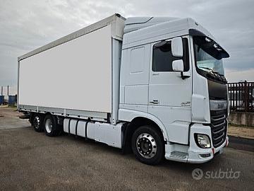 DAF XF460 motrice centinata alza-abbassa EURO6