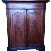 Armadio Dispensa Luigi XV antico in noce