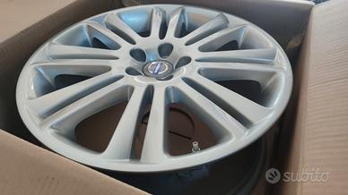 4 CERCHI IN LEGA VOLVO XC90 19" COD. A976