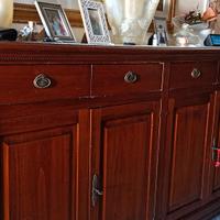 Credenza classica 