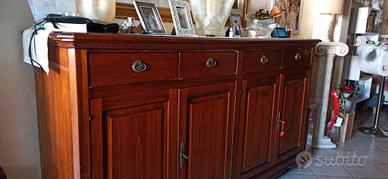 Credenza classica 