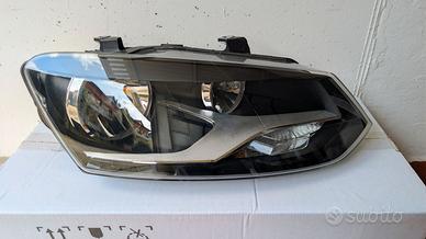Fanale anteriore destro Volkswagen Polo 5^serie