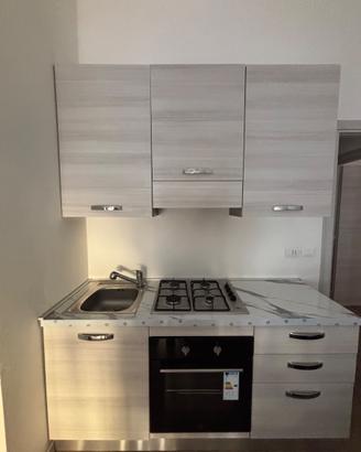 Cucina lineare 180 cm