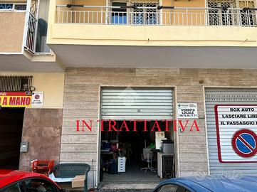 NEGOZIO A ROMA
