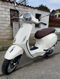 Vespa 50 primavera 4T 3V