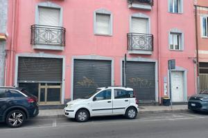 Via del Canneto luminoso ufficio/negozio, 3vetrine