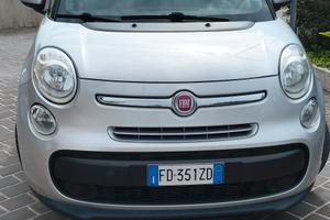 Fiat 500L pop star