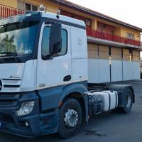 Mercedes actros 1851