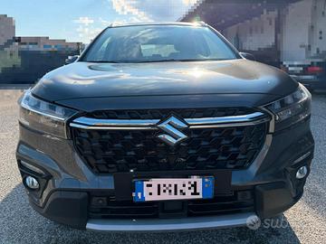 Suzuki S-Cross 1.4 Hybrid Top