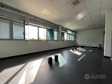 Immobile di 500 m² con più di 5 locali a Castel Ma