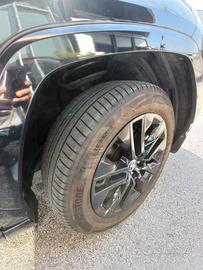 Bridgestone TURANZA 699V  235/55r19 estive