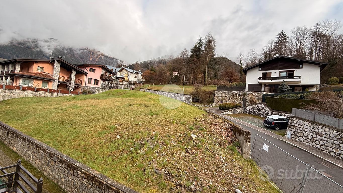 TER. RESIDENZIALE A BORNO - Vista 2
