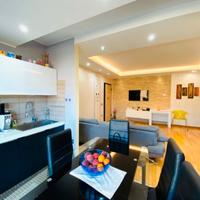 PRIVATO VENDE: Ultimo Piano Esclusivo tra Tecnolog