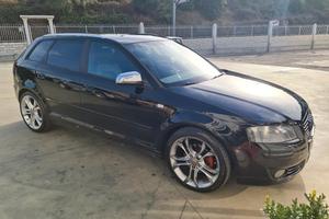 Audi a3 8p 2.0 tdi quattro 140cv  GANCIO  TRAINO