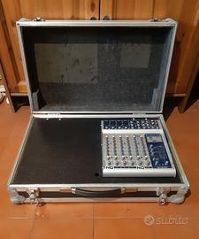 Mixer audio tools dj 8 canali con fly flight case