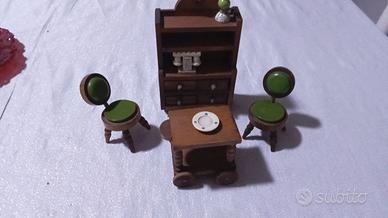 Set Mobili Miniatura Vintage in Legno – Stile Rust