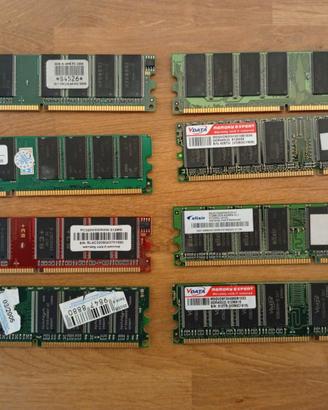 RAM 8 moduli RAM DDR 400