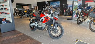 Aprilia Tuono 457