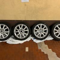 Set gomme Pirelli P Zero + cerchi lega MINI JCW
