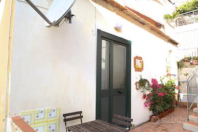 Graziosa casa con giardino