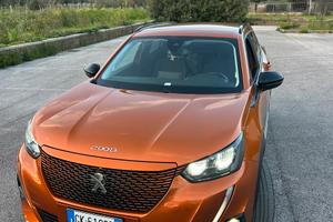 Peugeot e-2008 elettrica unico proprietario
