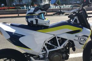 Casco Husqvarna limited edition