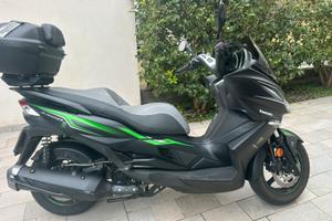 Kawasaki j300 anno 2020