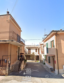 MONTELIBRETTI SPAZIOSO QUADRILOCALE ARREDATO