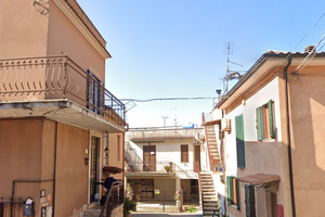 MONTELIBRETTI SPAZIOSO QUADRILOCALE ARREDATO