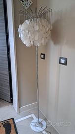 Piantana con foglie in madreperla