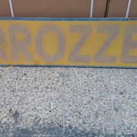 scritta vintage