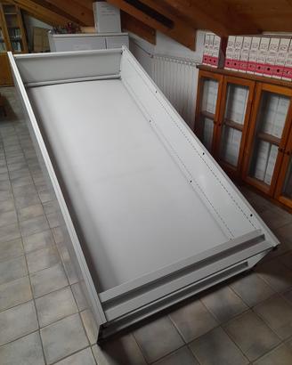 Armadio metallico
