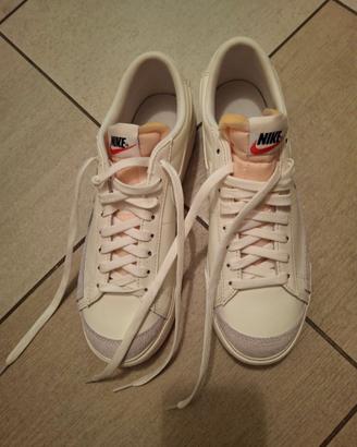 Scarpe Nike bianche