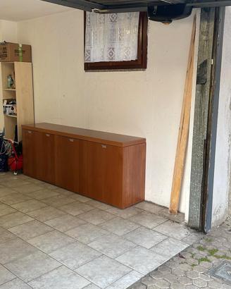 mobile basso