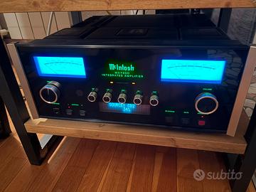 Mcintosh MA 7900
