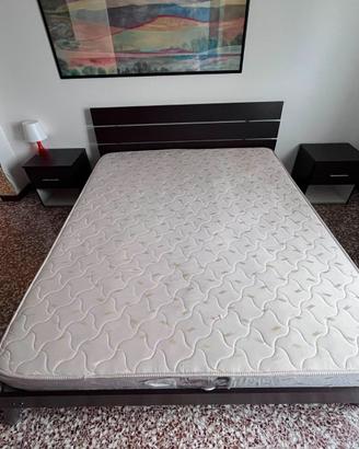 Letto matrimoniale + materasso