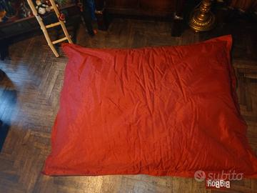 materassino o Pouf nuovo 