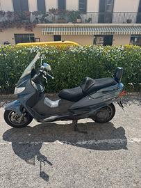 SUZUKI BURGMAN 400