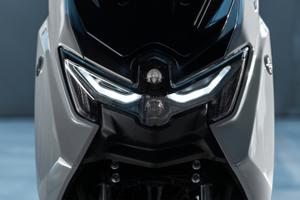 Yamaha Nmax 125 Tech Max ( patente A )