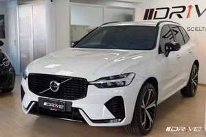 VOLVO XC60 (2017-->) XC60 B4 (d) AWD Geartronic...