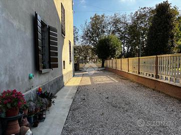 PORZIONE DI TRIFAMILIARE A PEGOGNAGA