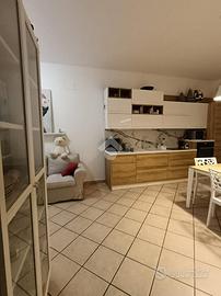 3 LOCALI A CASSANO DELLE MURGE