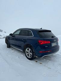 Audi Q5 quattro