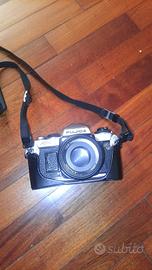 macchina fotografica Fujica ax 1