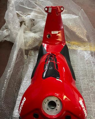 Serbatoio panigale v4 2021