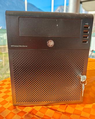 HP Microserver NL36