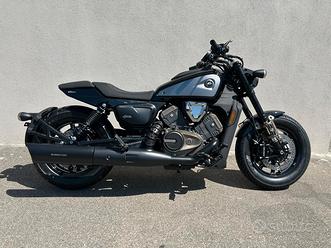 Custom Café racer usata in vendita in Emilia-Romagna